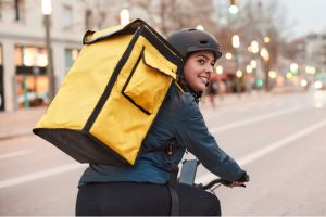 Por qué los riders son falsos autónomos según el Supremo