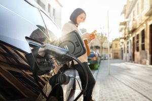 Ventajas y desventajas de los vehículos eléctricos